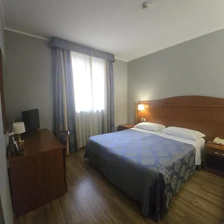 فندق Rigolfo مونْكالييري