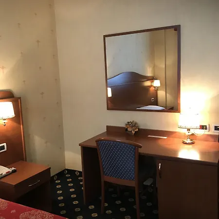 Rigolfo 3* مونْكالييري