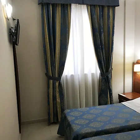 Rigolfo مونْكالييري