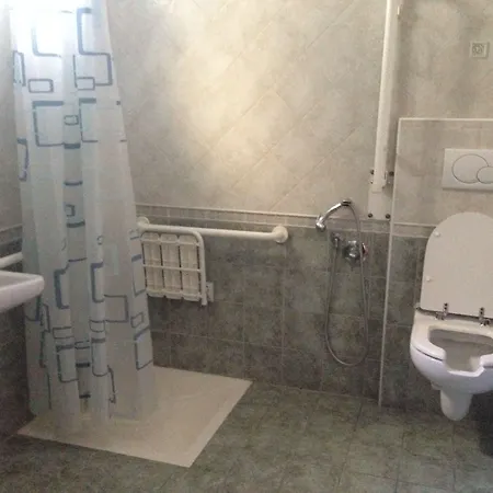 雷高尔夫酒店 酒店 3*