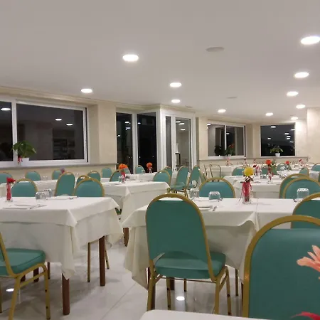 Rigolfo 3* مونْكالييري