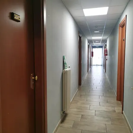 雷高尔夫酒店 酒店