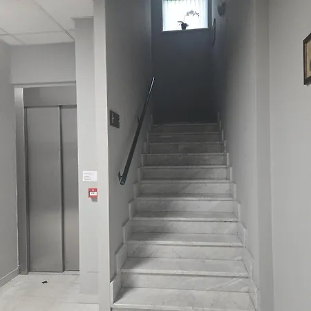 雷高尔夫酒店 酒店