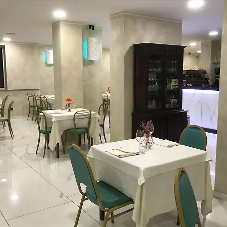 Rigolfo Hotel 3*